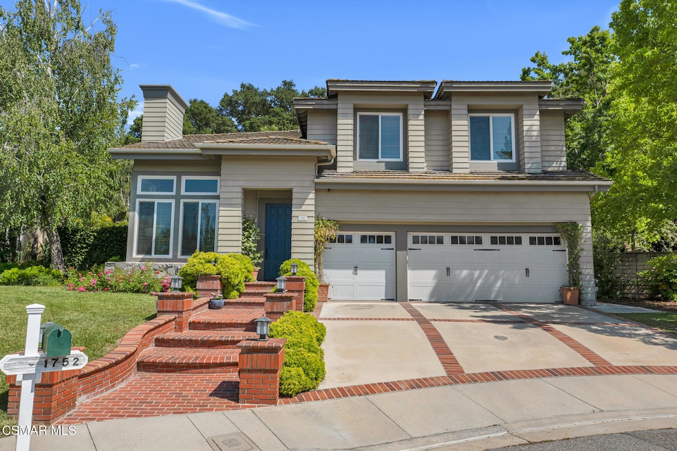 1752 Bridle Oaks Court