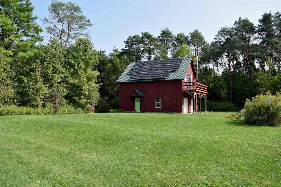 183 Evergreen Ln, Ferrisburgh, VT 05456 - photo 1