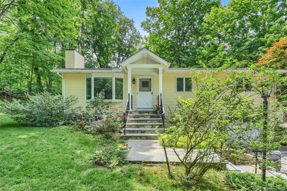 2 Gerstein St, Croton On Hudson, NY 10520 - photo 1