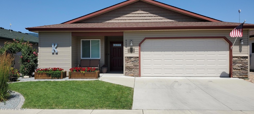 8685 W Sawtooth St, Rathdrum, ID 83858 - photo 1