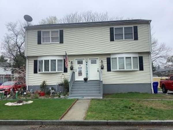 198 Middle St unit 200, Springfield, MA 01104 - photo 1