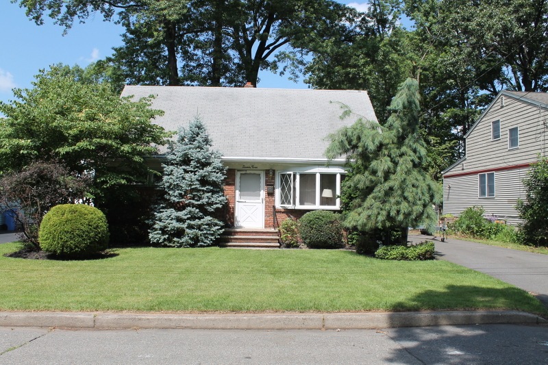 73 Summit Ave, Metuchen, NJ 08840 - photo 1