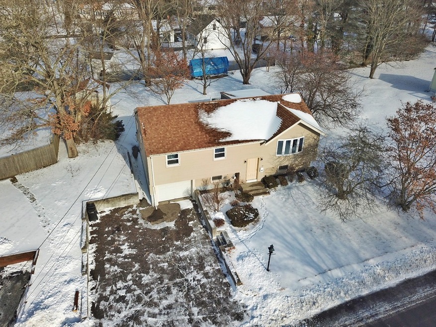 79 Cross St unit 1, Stoughton, MA 02072 - photo 1