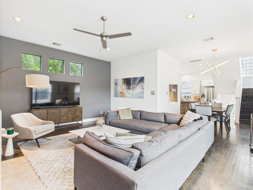 Welcome to 5810 Darling St F