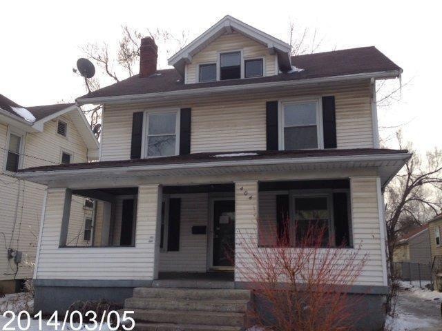 404 S Sutphin St, Middletown, OH 45044 - photo 1