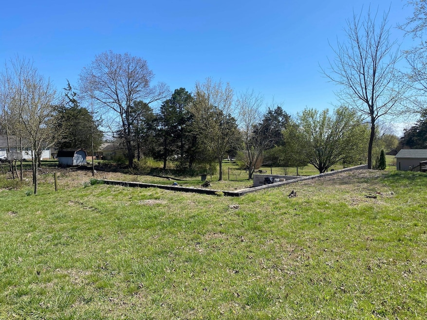 1310 Fairfield Pike, Shelbyville, TN 37160 - photo 1