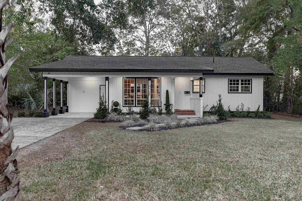 For Rent $2,700/month