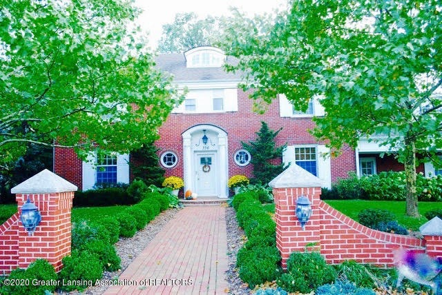 Exterior_3