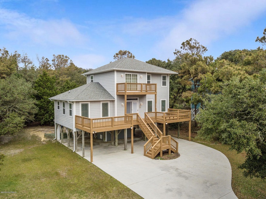 10506 Island Cir -  (1)