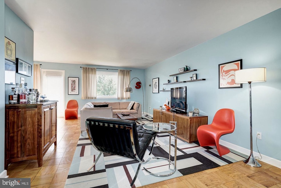 The Lancaster unit 213, Arlington, VA 22204 - photo 1