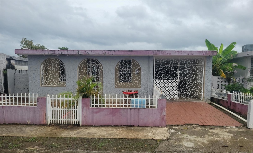 501-915398 Urb Villa Carolina Calle 428 Blq 156 #22, Carolina, PR 00985 - photo 1