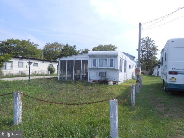 205 New Jersey Ave, Fortescue, NJ 08321 - photo 1