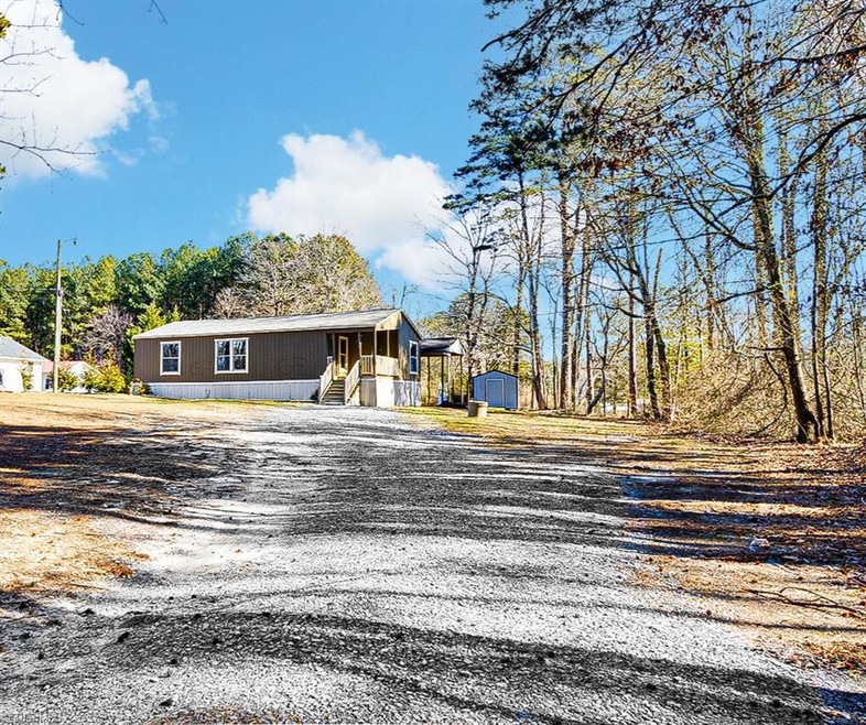 1427 Southmont Dr, Asheboro, NC 27205 - photo 1