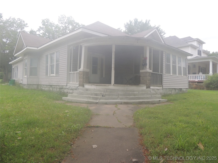 424 S Independence St unit A, Sapulpa, OK 74066 - photo 1