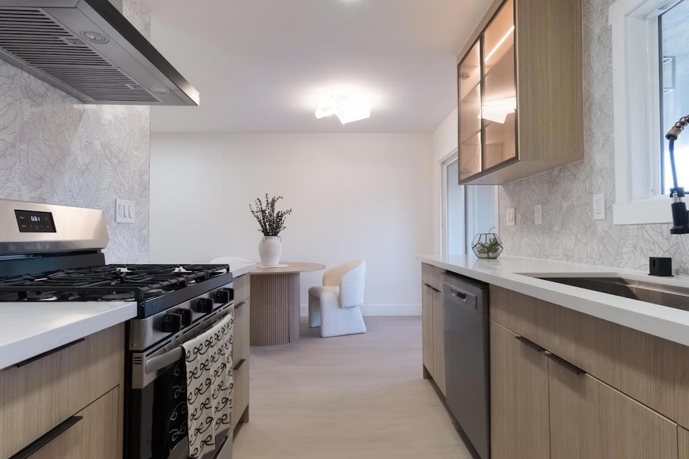 3586 Payne Ave unit 12, San Jose, CA 95117 - photo 1