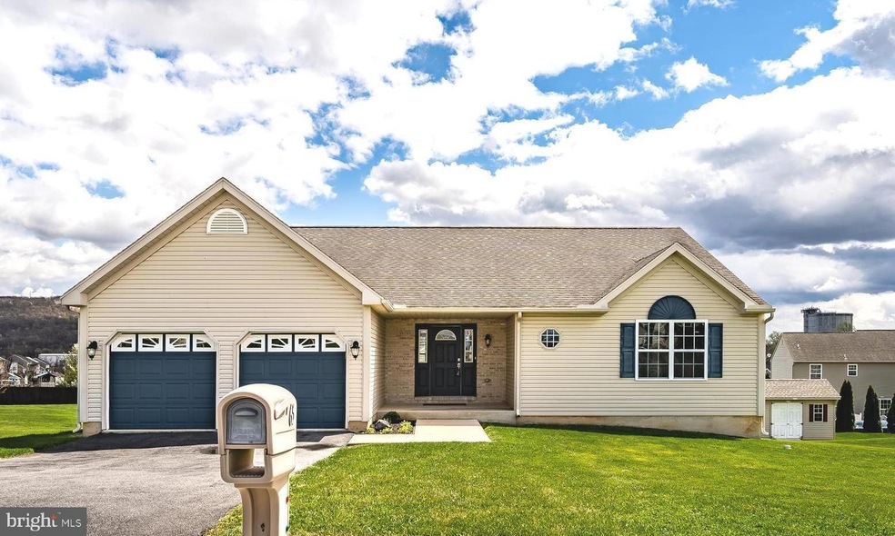 Sold $325,000 • Co-Listing Agent