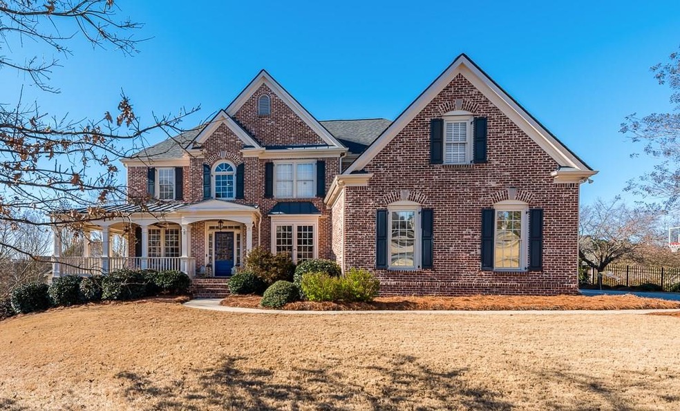 GORGEOUS 6 BED/5 BATH IN SOUGHT AFTER WINDERMERE S