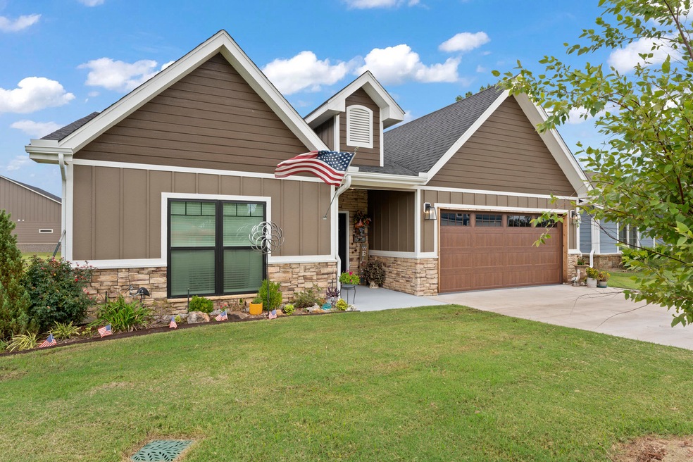 28200 S Highway 125 unit 21, Monkey Island, OK 74331 - photo 1