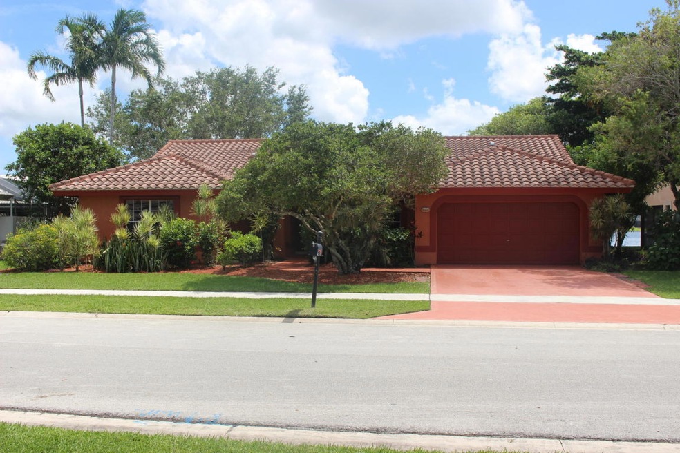 12442 Baywind Ct, Boca Raton, FL 33428 - photo 1