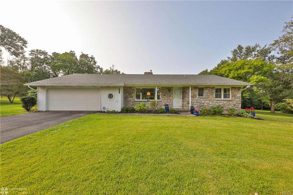 4804 Ackermans Ln, Coopersburg, PA 18036 - photo 1