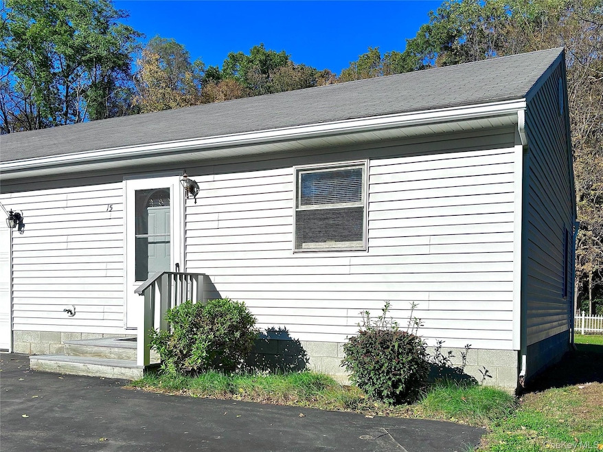 For Rent $1,250/month