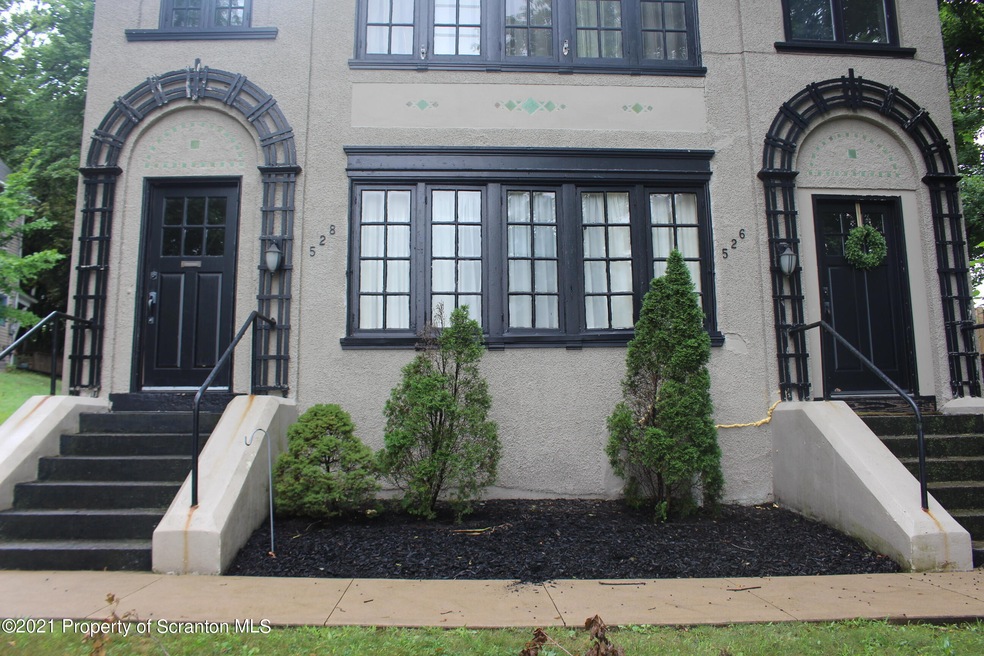 526 N Webster Ave unit 528, Scranton, PA 18510 - photo 1