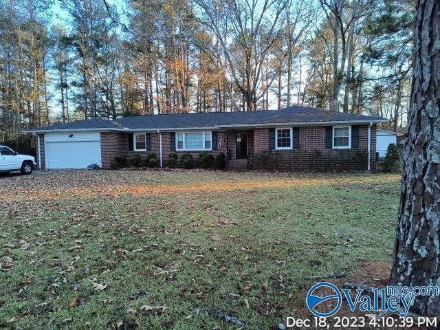 204 Monterey Cir, Gadsden, AL 35901 - photo 1