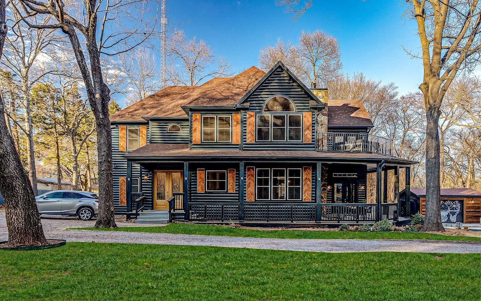 223 Oklahoma Ave, Pottsboro, TX 75076 - photo 1