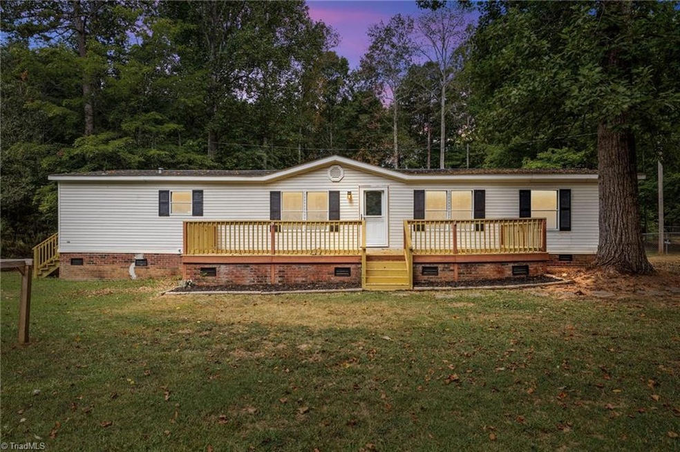 565 Mount Shepherd Road Extension, Asheboro, NC 27205 - photo 1