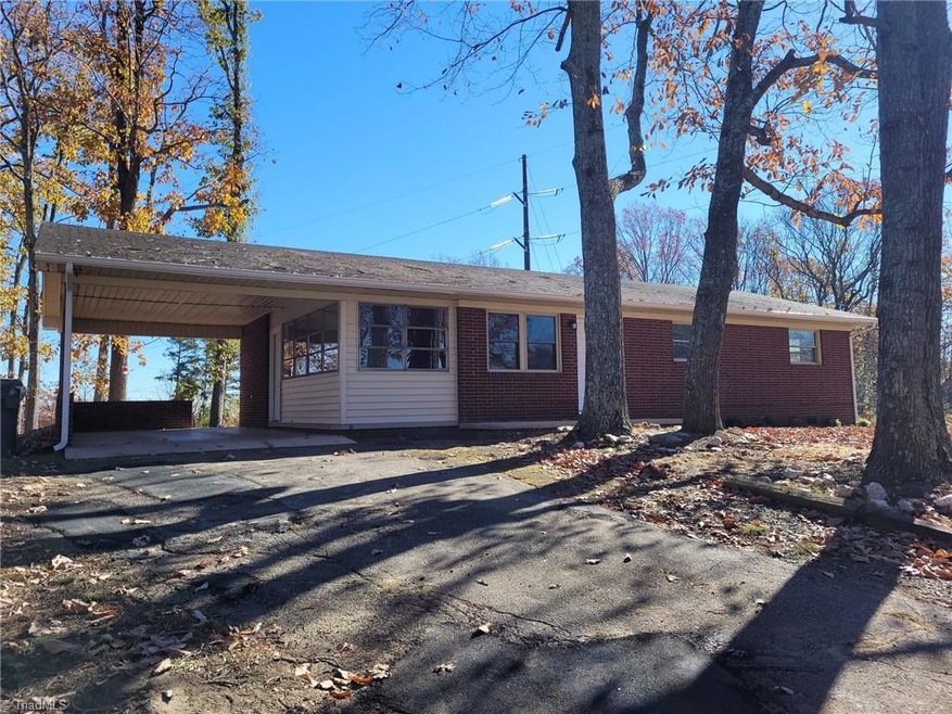 1647 Zoo Pkwy, Asheboro, NC 27205 - photo 1