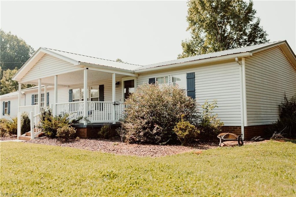 3457 Stutts Rd, Asheboro, NC 27205 - photo 1