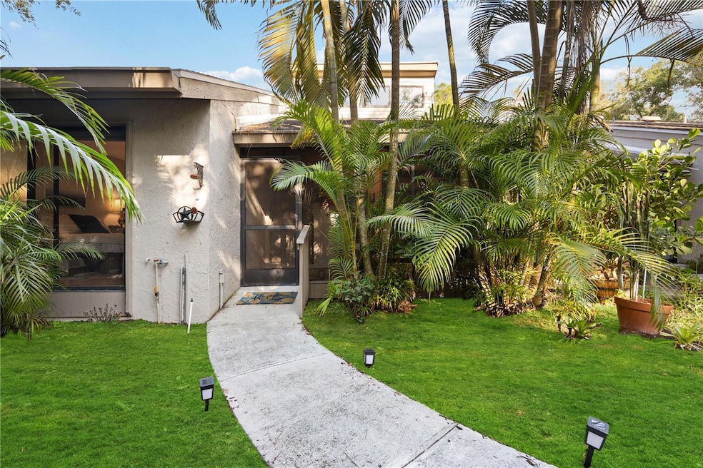 2584 Arboretum Cir unit 20, Sarasota, FL 34232 - photo 1