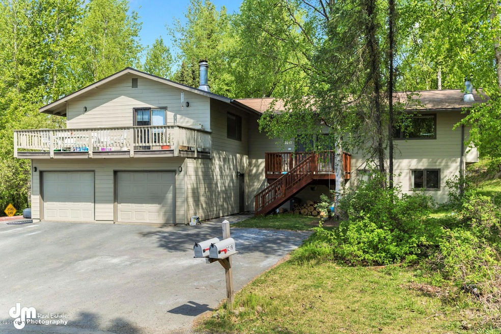 3217 Campbell Airstrip Rd-large-009-Exte