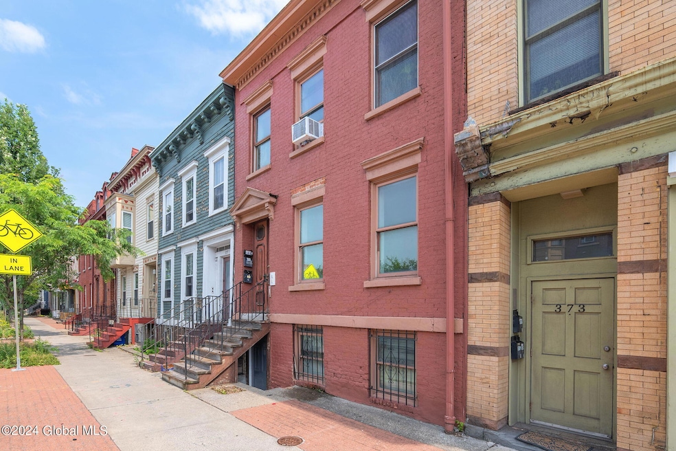 375 Madison Ave unit 1st Floor, Albany, NY 12210 - photo 1