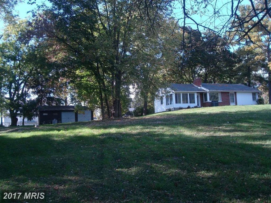 19921 Tillman Ave, Hagerstown, MD 21742 - photo 1