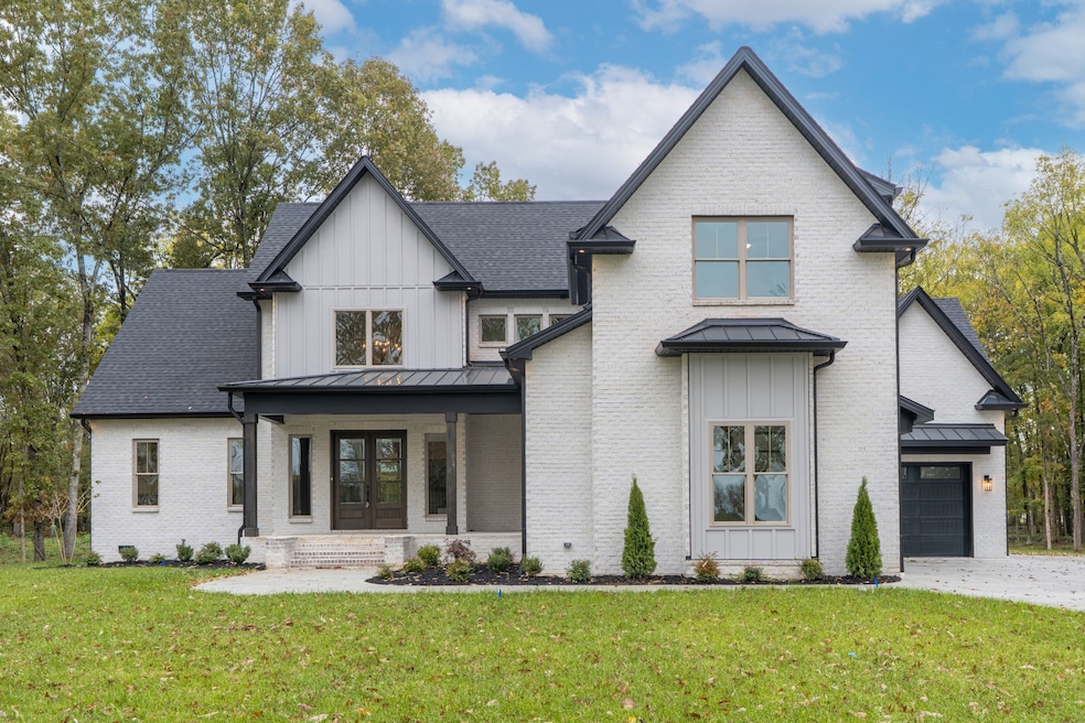 For Sale $1,399,900 • Co-Listing Agent