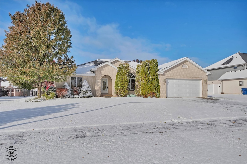 19612 Waterford Ln, Mokena, IL 60448 - photo 1