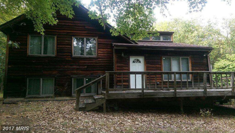 24 Holly Hill Rd, Berkeley Springs, WV 25411 - photo 1