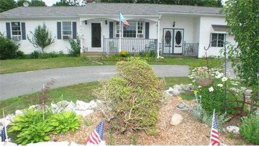 872 Sanford Rd, Westport, MA 02790 - photo 1