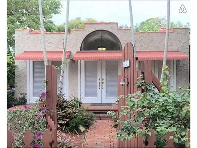 631 SW 14th Terrace, Fort Lauderdale, FL 33312 - photo 1