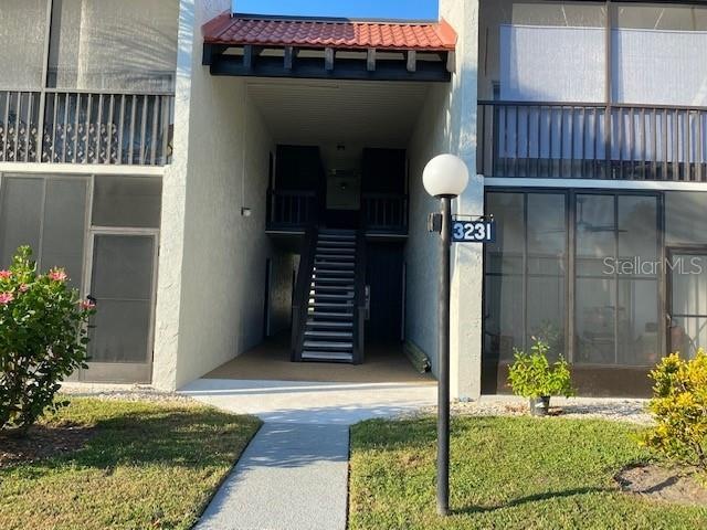 3231 Beneva Rd. #201