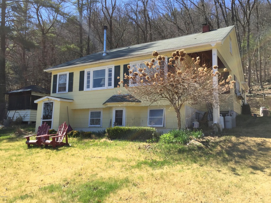 136 Solverson Rd, Hawley, PA 18428 - photo 1