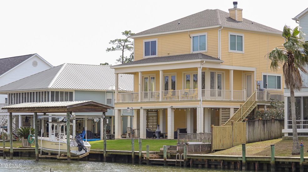 224 Hackberry-159