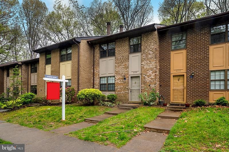 2055 Headlands Cir, Reston, VA 20191 - photo 1