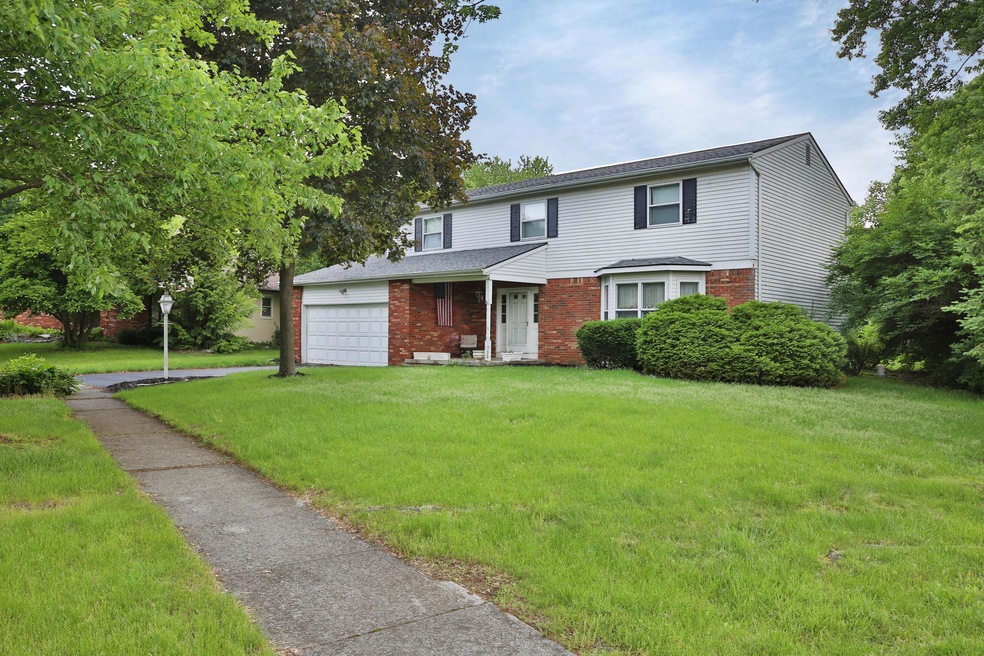 Welcome to 6880 Clydeway Court!