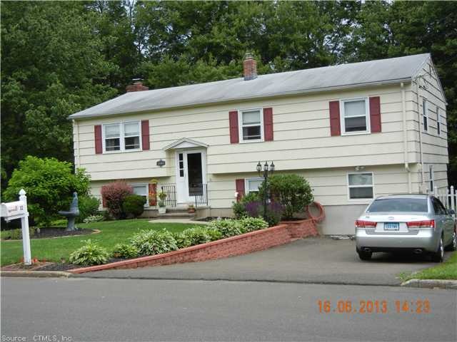 12 Woodside Dr, Branford, CT 06405 - photo 1