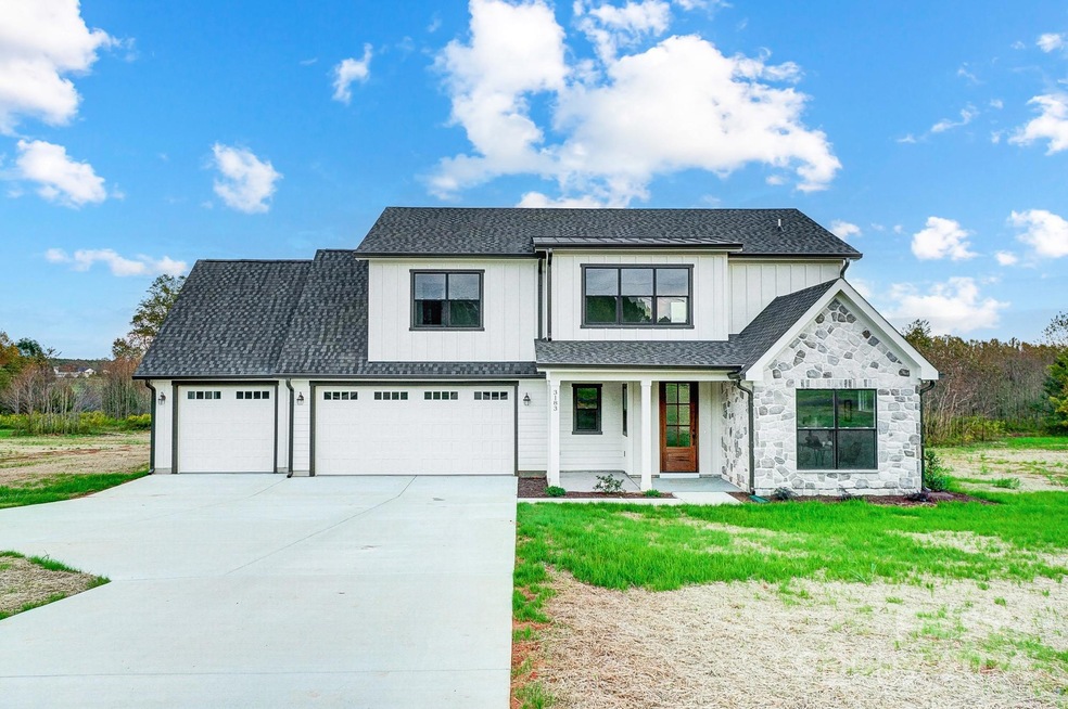 3183 Burlingame Dr, Crouse, NC 28033 - photo 1