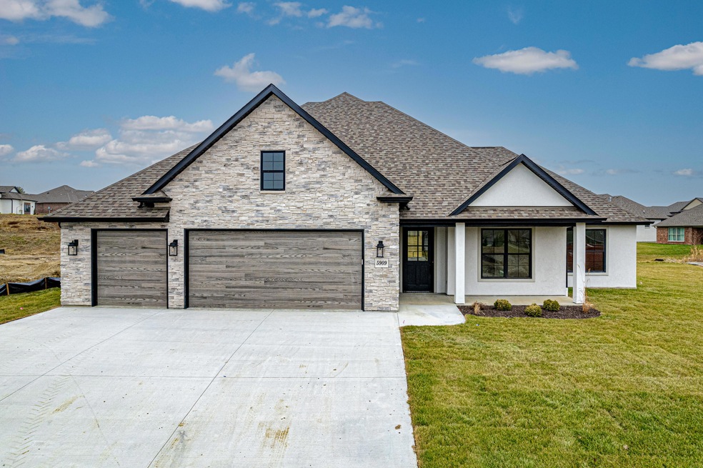 Lot 926 Harlan (4)