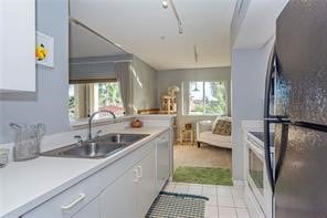 1670 N 42nd Cir unit 202, Vero Beach, FL 32967 - photo 1