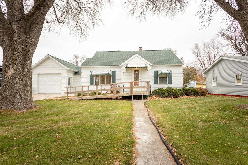 304 1st St E, Chokio, MN 56221 MLS NST6458387